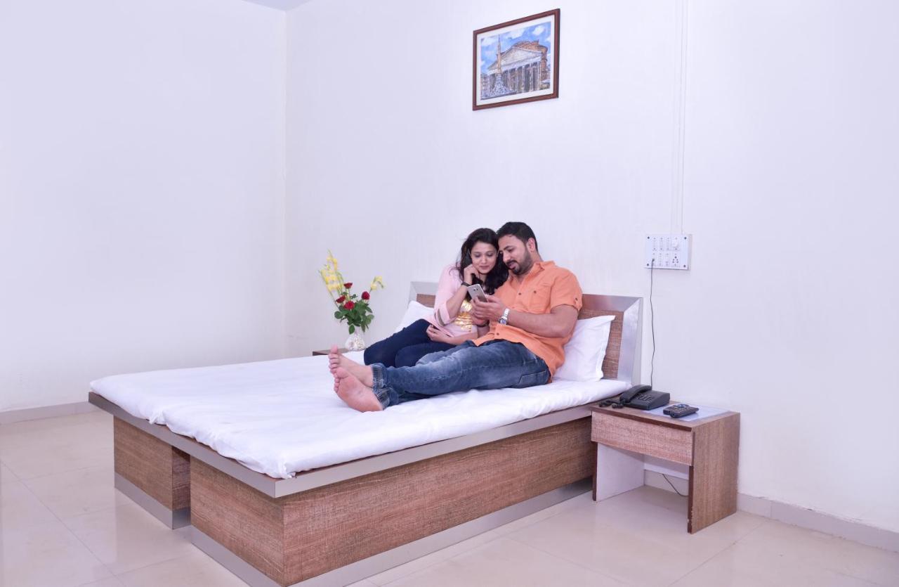 Surya Shibir Resort Pune Exterior foto