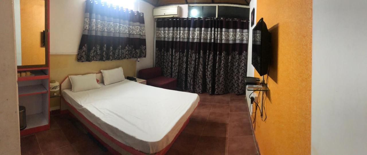 Surya Shibir Resort Pune Exterior foto