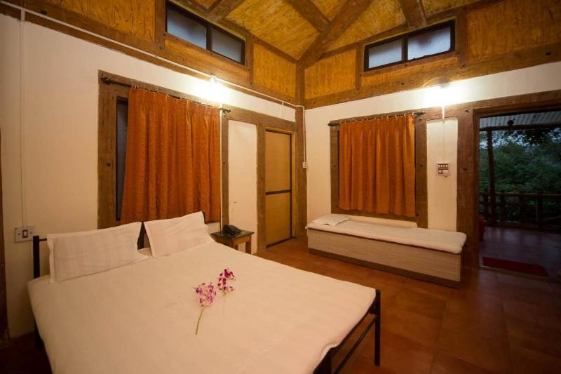 Surya Shibir Resort Pune Exterior foto